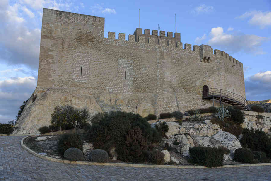 Alicante - Petrer - castillo de Petrer 03.jpg